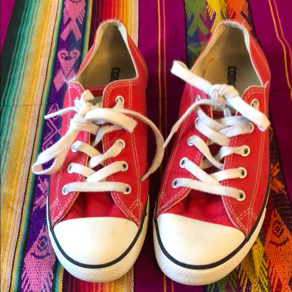 Sz.8 Red Converse